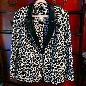 NWT Lane Bryant Snow Leopard Blazer sz 22